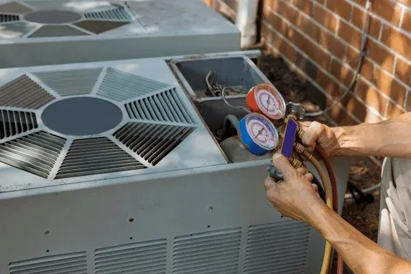 Refrigerant Pressure Test